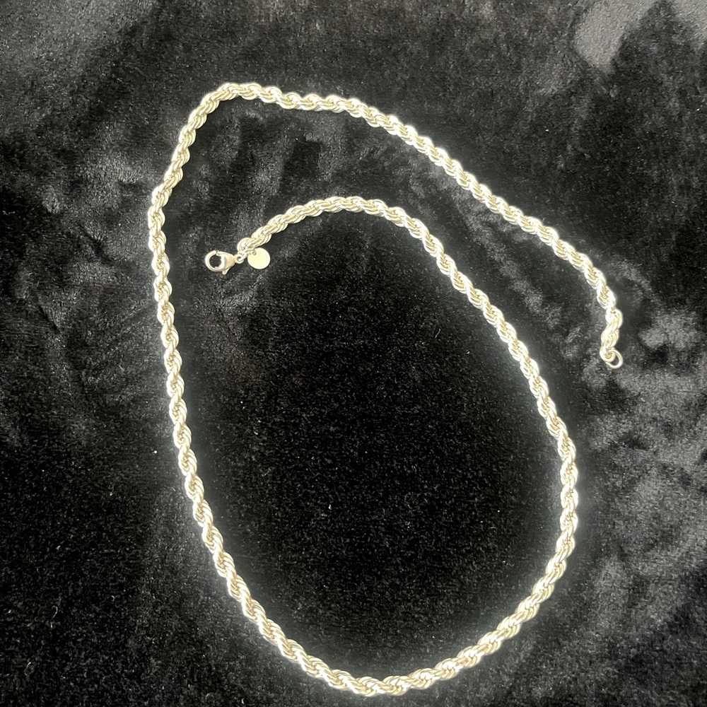 Tiffany & Co 24inch Rope Chain Necklace and gift box